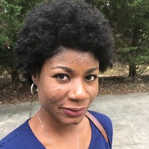 Meet your Posher, Dorcas